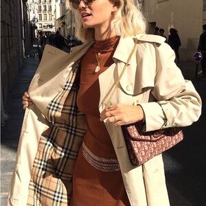 Auth. Vintage Burberry’s Trench Coat Size XXL